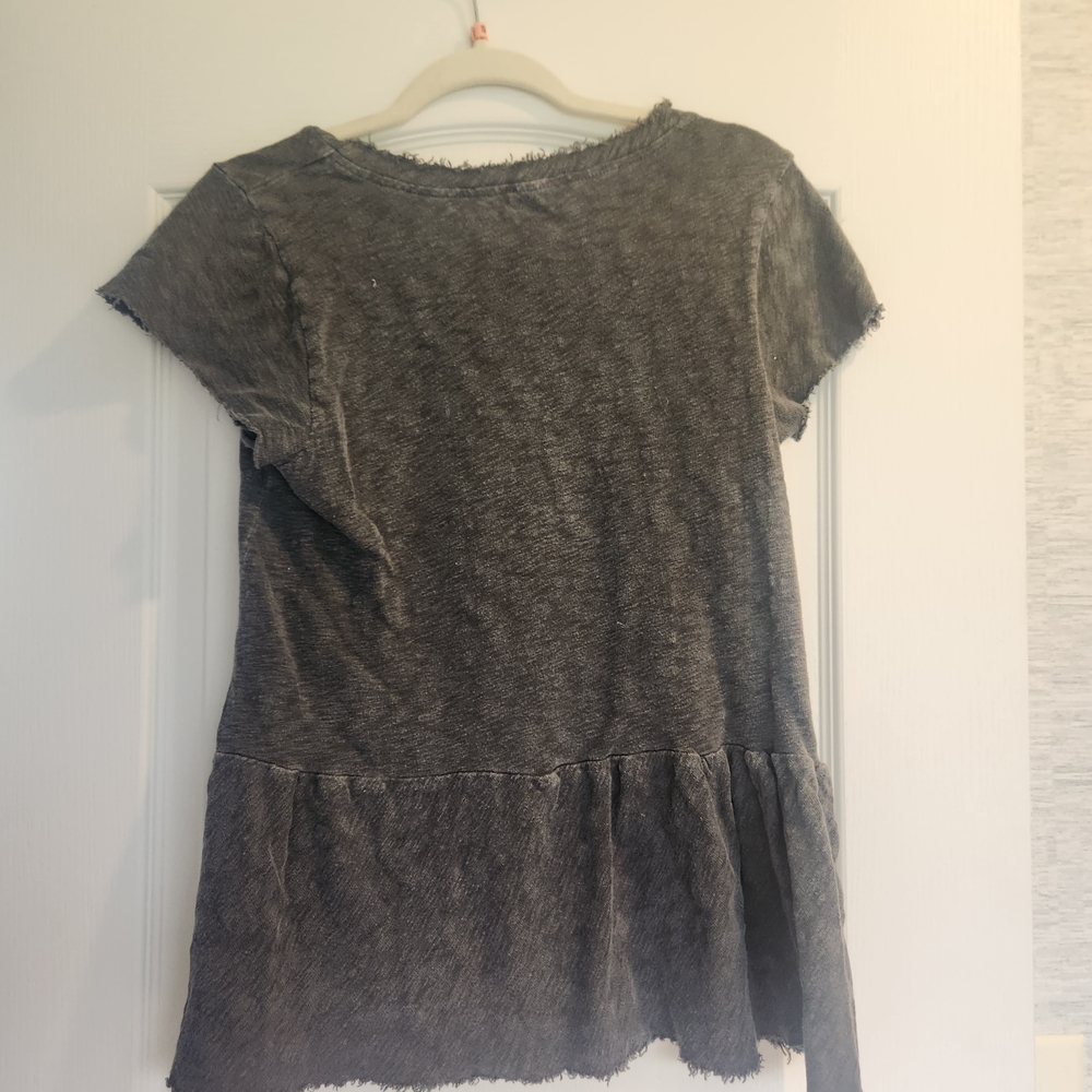 Altar'd State Gray Peplum Blouse Size M Euc - Picture 3 of 4
